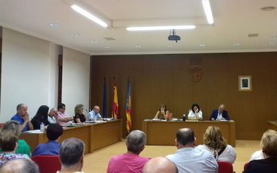 Sesión plenaria extraordinaria en el Ayuntamiento de Sax, 15 de octubre