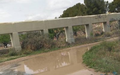 Caminos en mal estado en Sax