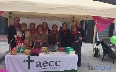 Cuestación Contra el Cáncer en Sax