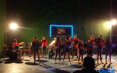 Salinas bailó al son de la Big Band Theory