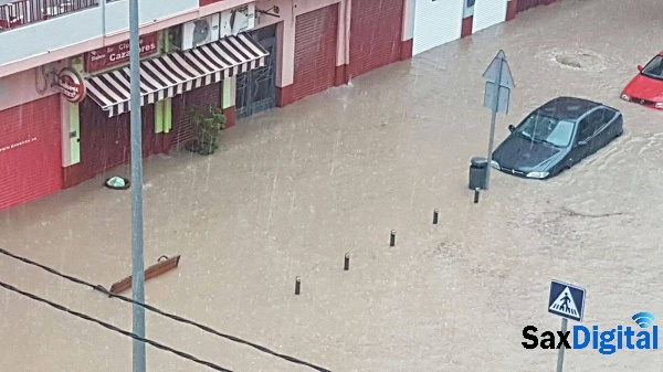 Agua en Sax
