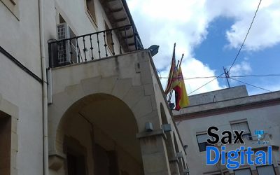Sesión plenaria extraordinaria en el Ayuntamiento de Sax para asignar competencias y retribuciones entre otros