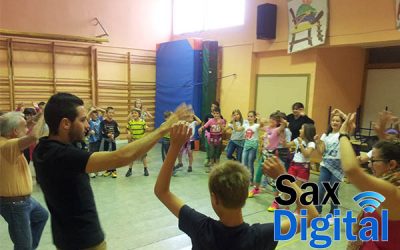Todos somos migrantes, Sax por la integración