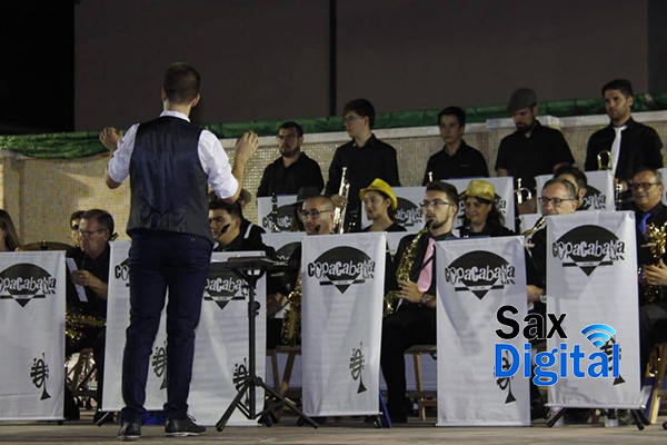 Gira veraniega de la Copacabana Sax Big Band