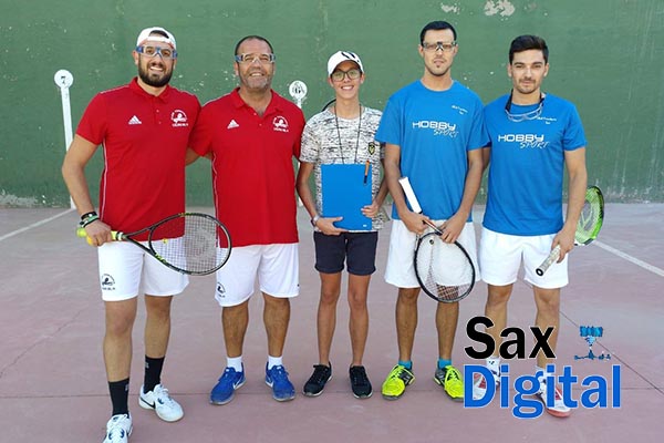Buen resultado de los equipos del Club Frontenis Sax, en el comienzo de la liga