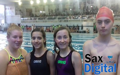 Maravillosa actuación navideña del Club Natación Sax en el segundo control de la temporada