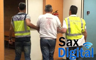 Detenidos a cinco personas por la participación en dos atracos