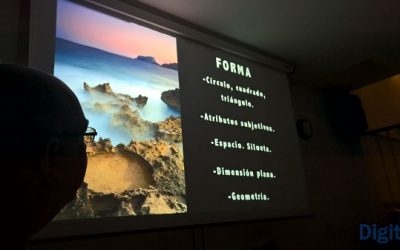 SE PRESENTA EL LIBRO “FOTOGRAFÍA DE AUTOR. ANÁLISIS Y EVALUACIÓN DE LA IMAGEN”, DE JOSÉ BENITO RUIZ EN LA SEDE DEL GRUP FOTOGRÀFIC DE PETRER
