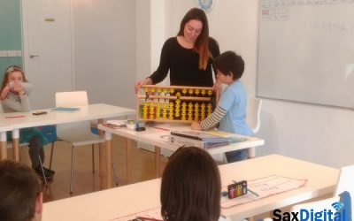 El método educativo para desarrollar la inteligencia de manera divertida, llega a los coles de Sax y Salinas