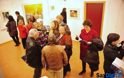 La sajeña Julia Valdés expone sus obras