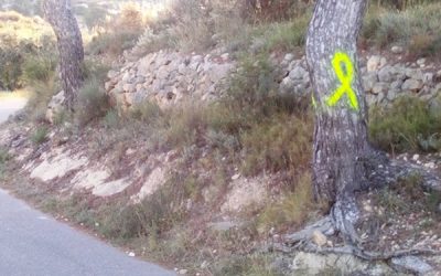 Vuelvan a aparecer lazos amarillos en la zona rural del Cid en Petrer