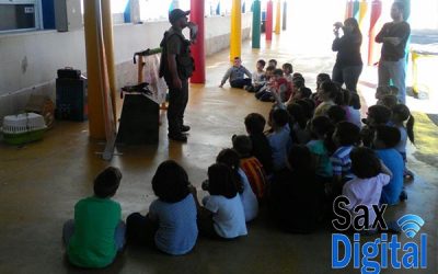 II Taller educativo con aves rapaces en el Colegio Cervantes de Sax