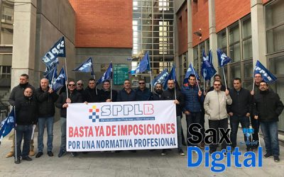 El Sindicato Profesional de Policías Locales protestó por la mala gestión que en materia de policías locales de la Comunidad Valenciana está haciendo el Consell