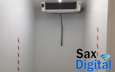 La Concejalía de Mercado del Ayuntamiento de Sax lleva a cabo actuaciones de mejora en el Mercado Municipal