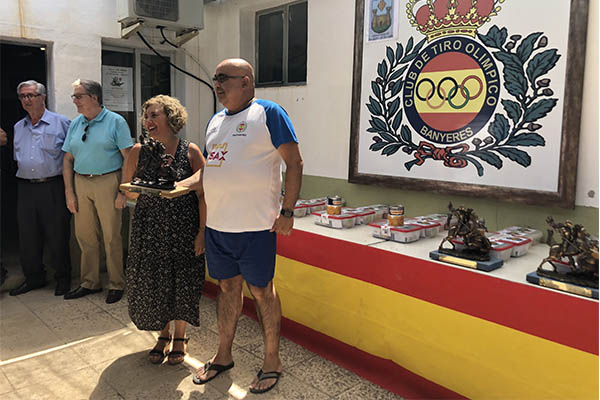 Paco Sánchez se alza con el trofeo internacional de Banyeres de Mariola