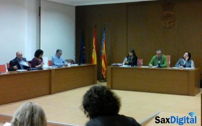 Manifiesto de Adhesión del Ayuntamiento de Sax en el Pleno ante la agresión sufrida por uno de sus trabajadores