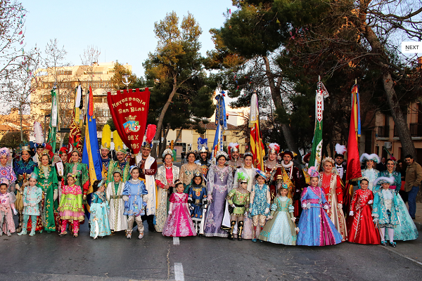 Los festeros de Sax han participado en el 40º aniversario de los Moros y Cristianos de Almansa