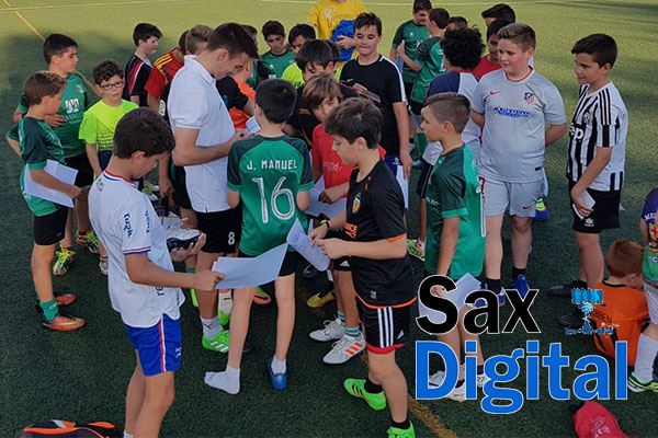 I Campus de Verano de Fútbol UD Sax