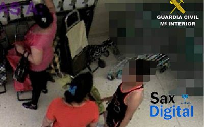 La Guardia Civil detiene en Villena a tres mujeres por hurtos en taquillas de supermercados