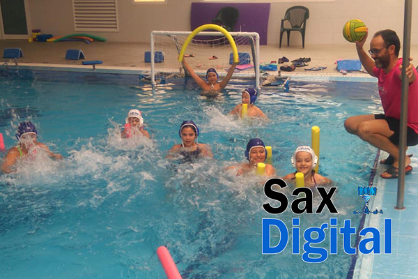 El Club Waterpolo Sax, comienza de nuevo su andadura con el objetivo de la construcción de los equipos que estarán a punto para la próxima temporada
