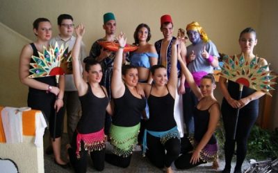 La Unión Musical enseña a niños de primaria los instrumentos musicales a través de un concierto pedagógico