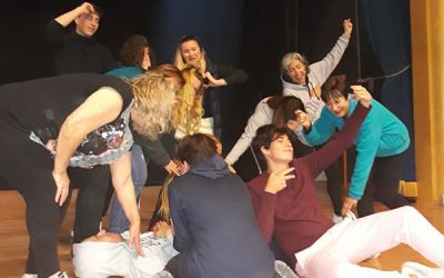 La séptima edición del taller “Jugando aprendo teatro” se realizará en el Colegio Cervantes