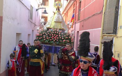 Los porteadores de la Candelaria lucirán de nuevo su insignia