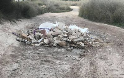 Sax evaluará si está reduciendo las emisiones de efecto invernadero e inicia un proyecto para restaurar el antiguo vertedero de inertes
