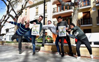La compañía local Impro Radio Show actuará por primera vez en el Centro Cultural de Petrer con su espectáculo de improvisación “On Air”