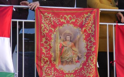 Llenemos los balcones de Sax con la imagen de nuestro patrón San Blas