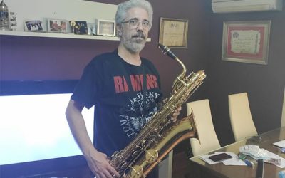 “Resistiré” la apuesta de los Sones de Sax contra la pandemia