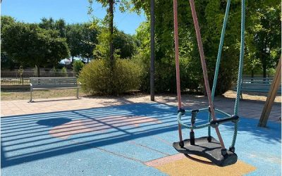 Se inicia la apertura de juegos infantiles en los parques y jardines de Sax
