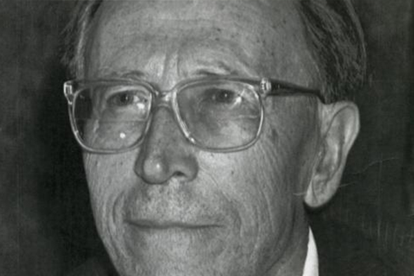 Recordamos la entrega del Premio Príncipe de Asturias al bioquímico sajeño Alberto Sols García en 1981