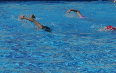 Comienza la temporada en la piscina de verano en Sax