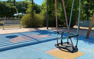 Se pone en marcha en Sax un plan especial de desinfección de áreas de juegos infantiles frente a la COVID-19