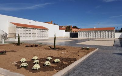 El cementerio municipal de Sax amplia los días de visita