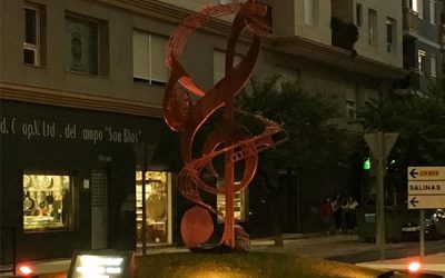 Sax se tiñe de rosa por el Día Mundial contra el Cáncer de Mama