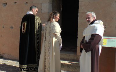 La experiencia turística de calidad se sigue promoviendo en Sax con las visitas teatralizadas al castillo y el casco histórico de la Villa