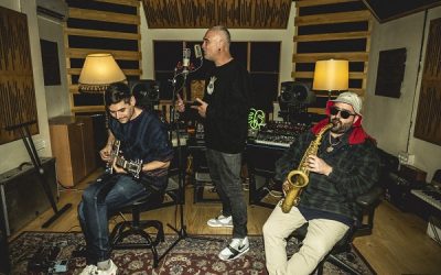 El próximo trabajo de KASE.O será «Divertimentos», y el Vol.1 se publicará el 31 de diciembre