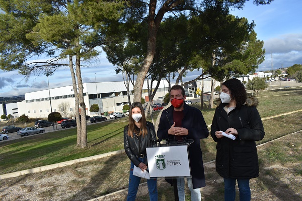 Petrer pretende convertir sus polígonos en las primeras áreas industriales con zonas verdes y de esparcimiento para los trabajadores de la comarca