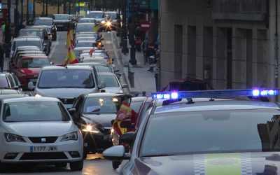 El sector hostelero y comercial de Sax se manifestó para reivindicar las ayudas de todas las instituciones