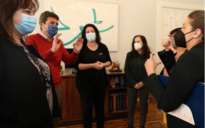 La Diputación adaptará las 46 oficinas de Suma de la provincia al sistema de video interpretación para personas sordas
