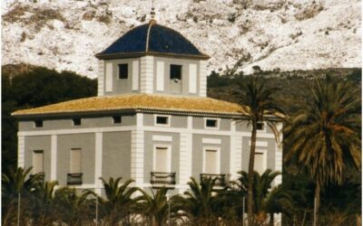 Lápida conmemorativa de la inauguración de la Casa de la Torre