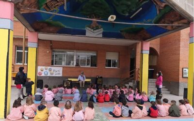El Colegio Alberto Sols de Sax celebraba la Semana del libro con diferentes actividades relacionadas con la lectura