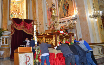 La ciudad de Petrer traslada a San Bonifacio a la iglesia de San Bartolomé
