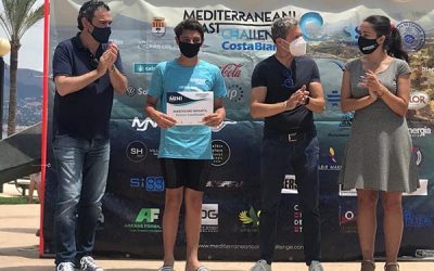 Tres triunfos para el Club Natación Sax en la Travesía de Altea 2021