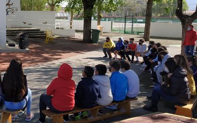 Presentación del proyecto solidario para fomentar la lectura, donde participan dos centros escolares de Sax