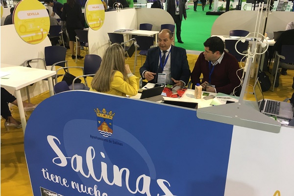 Salinas reafirma su vocación de pequeño municipio innovador en medio ambiente participando en Greencities, el Foro de Inteligencia y Sostenibilidad Urbana que se celebra en Málaga