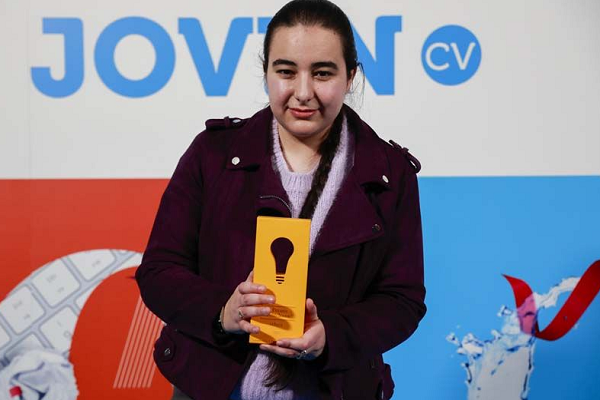 Carmen Galvañ, ganadora de la novena edición de los Premios Talento Joven de la Comunitat Valenciana en la categoría de Cultura