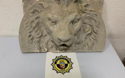 Recuperada la cabeza de león que fue sustraída hace un mes del palacio de Santa Eulalia